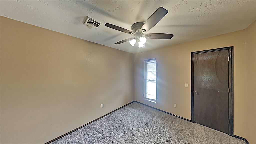 3905 Regatta Road Property Photo 14