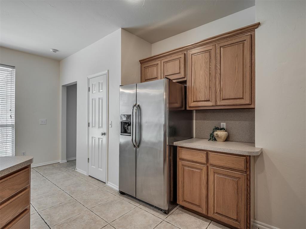 325 Crossland Court Property Photo 12