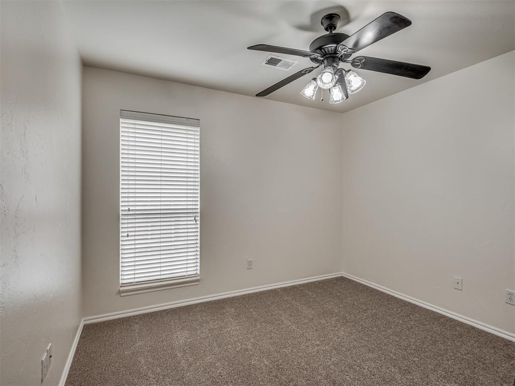 325 Crossland Court Property Photo 30