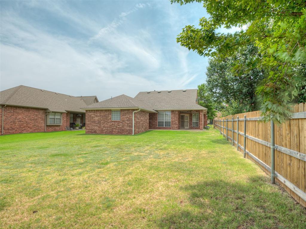 325 Crossland Court Property Photo 36
