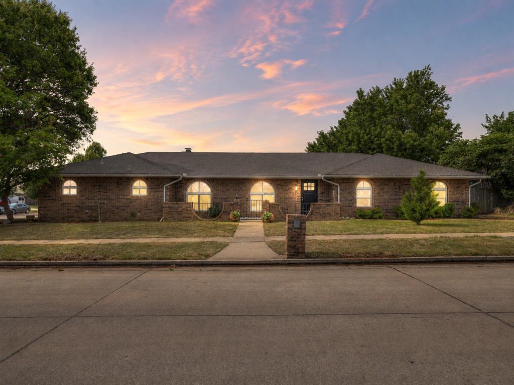 1320 Lowrie Lane Property Photo 1