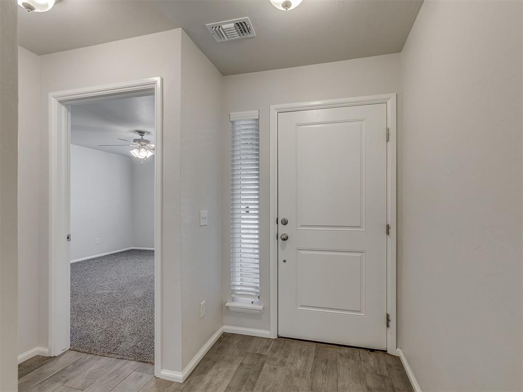408 Haven Street Property Photo 3