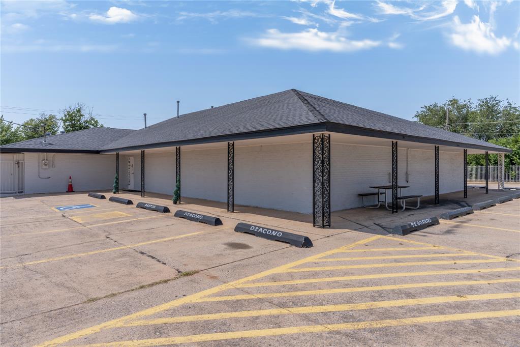 4620 S Santa Fe Avenue Property Photo 49