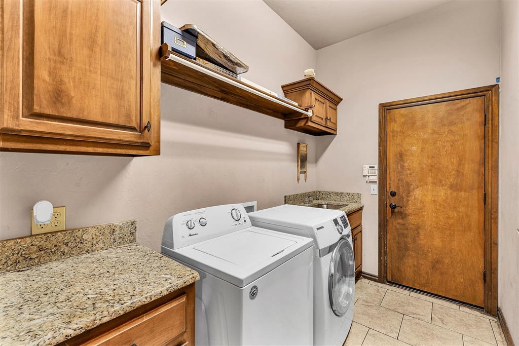 4712 Sw 126th Place Property Photo 30