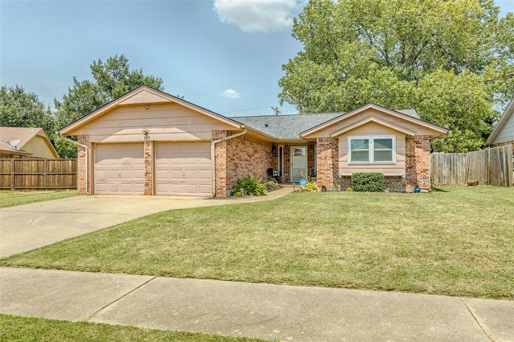 409 Williams Drive Property Photo 3
