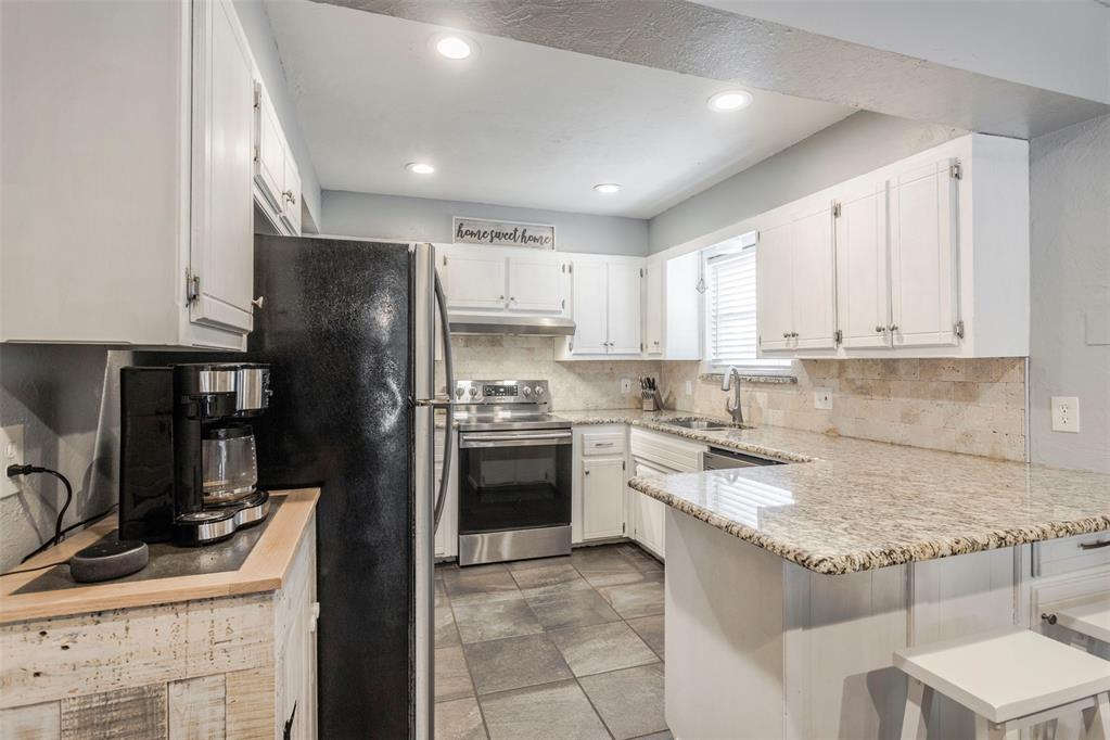 409 Williams Drive Property Photo 12