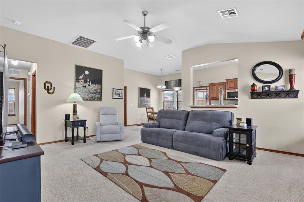 18205 Viento Drive Property Photo 6
