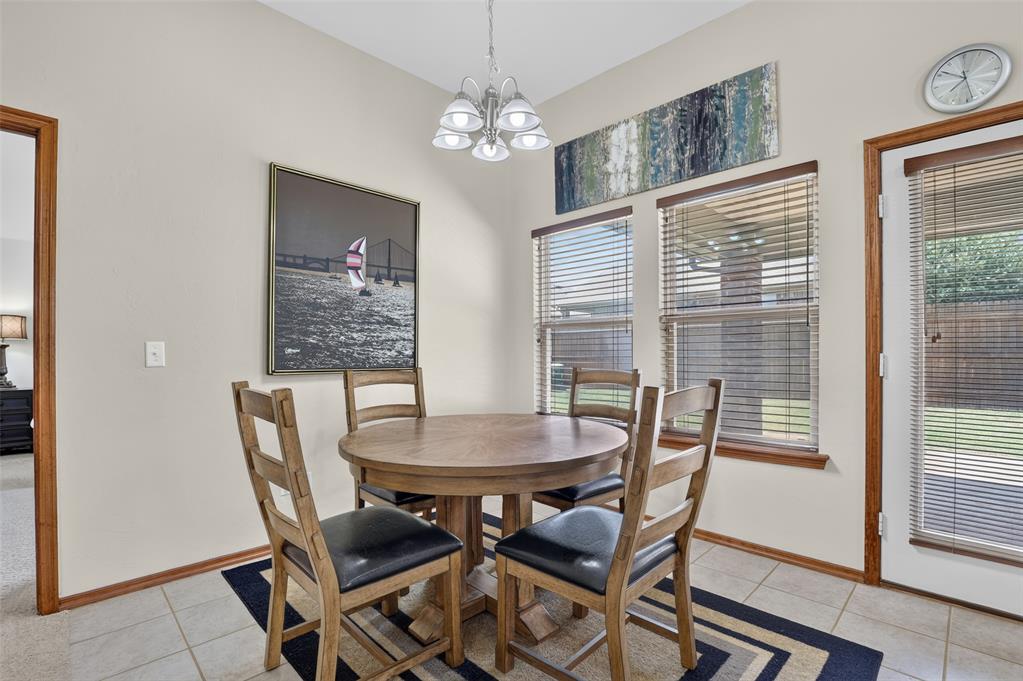 18205 Viento Drive Property Photo 7