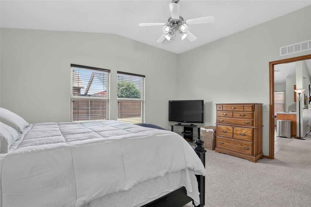 18205 Viento Drive Property Photo 17