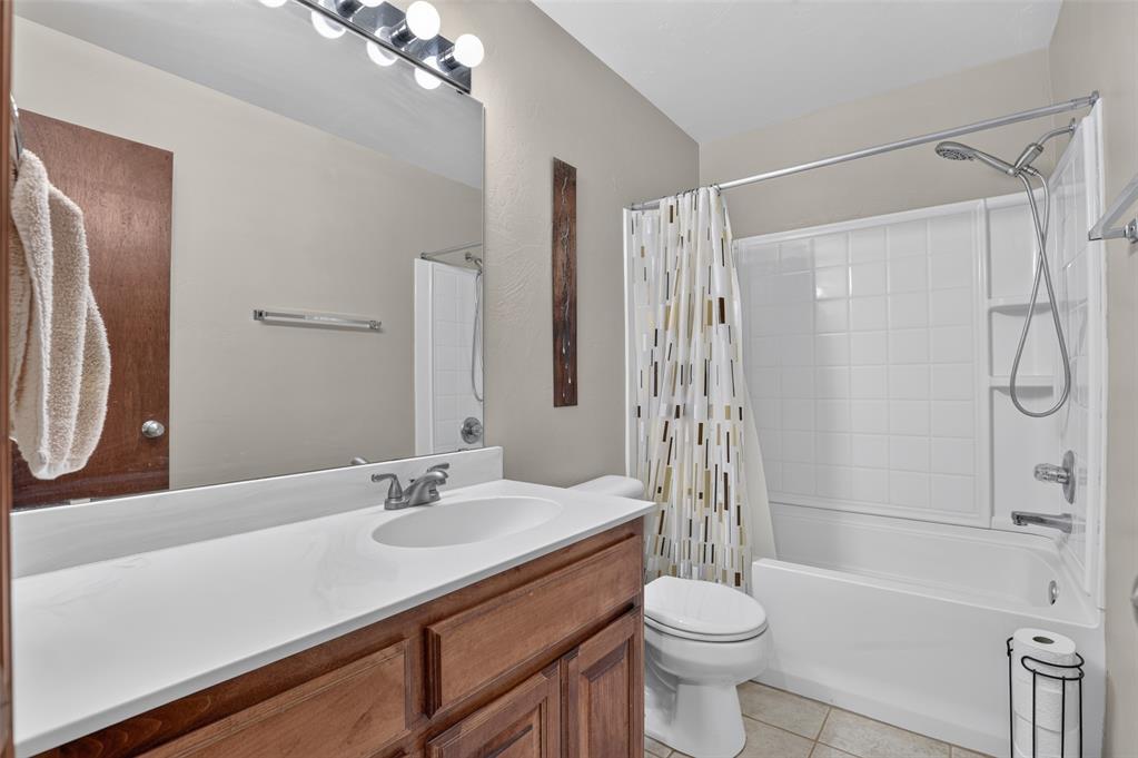 18205 Viento Drive Property Photo 20