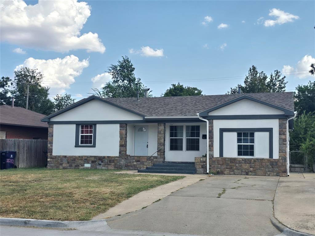 2216 Sw 60th Streets Property Photo 1
