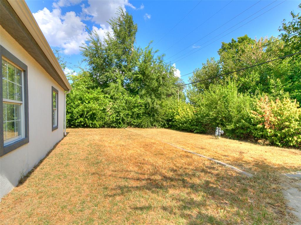 2216 Sw 60th Streets Property Photo 10