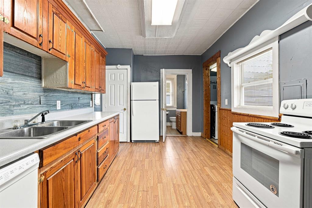 9081 Jasper Drive Property Photo 10