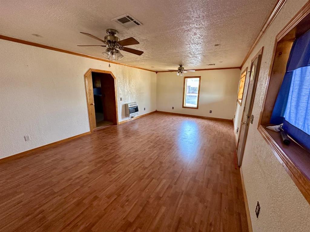 201 S Ninth Street Property Photo 6