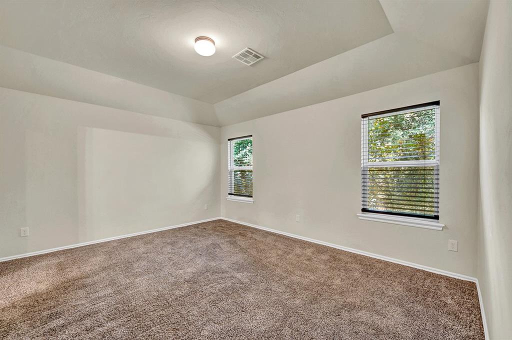 831 Twin Lakes Drive Property Photo 14