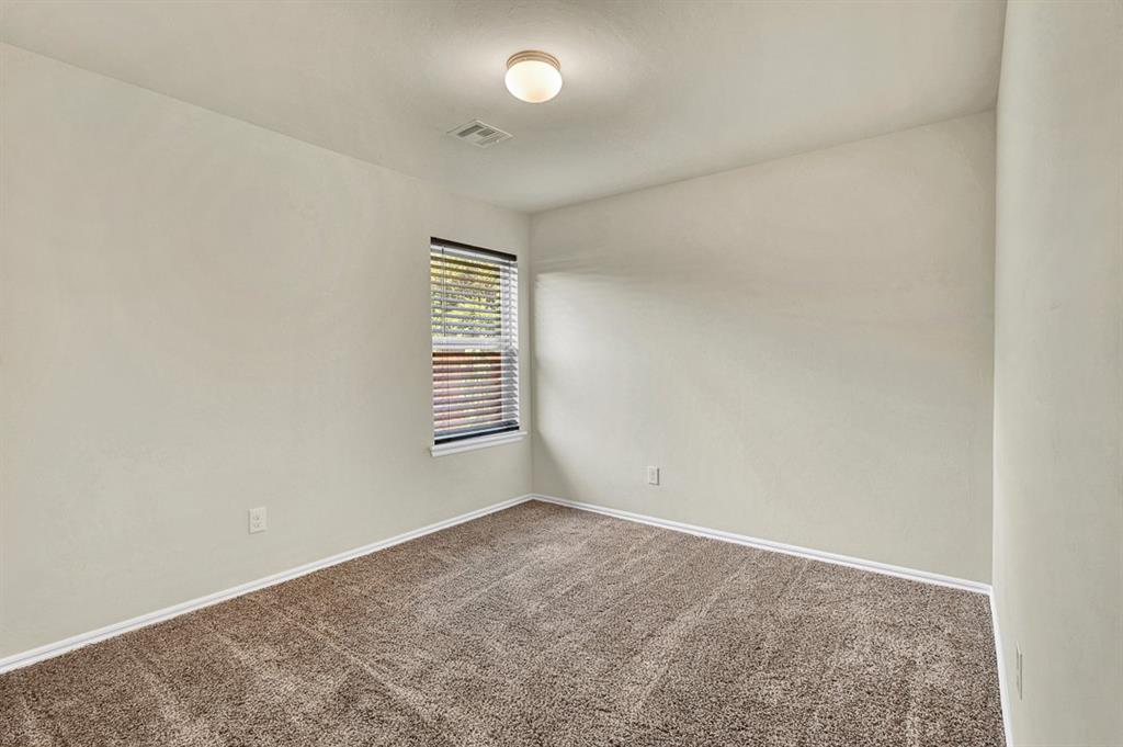 831 Twin Lakes Drive Property Photo 24