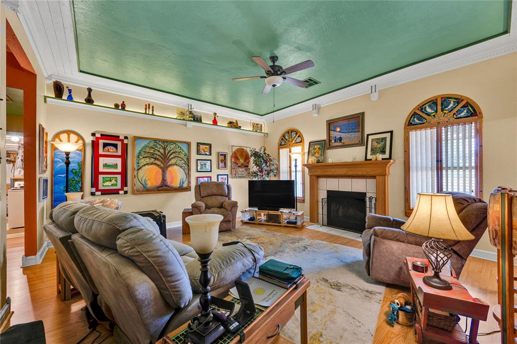 401 Se Lancelot Lane Property Photo 10
