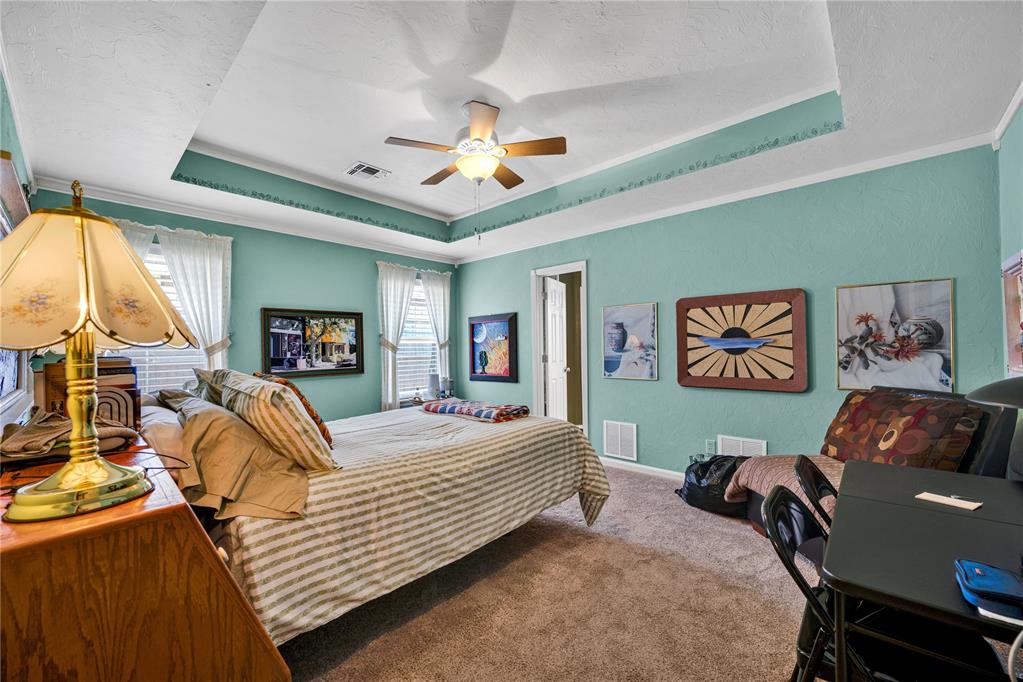 401 Se Lancelot Lane Property Photo 15