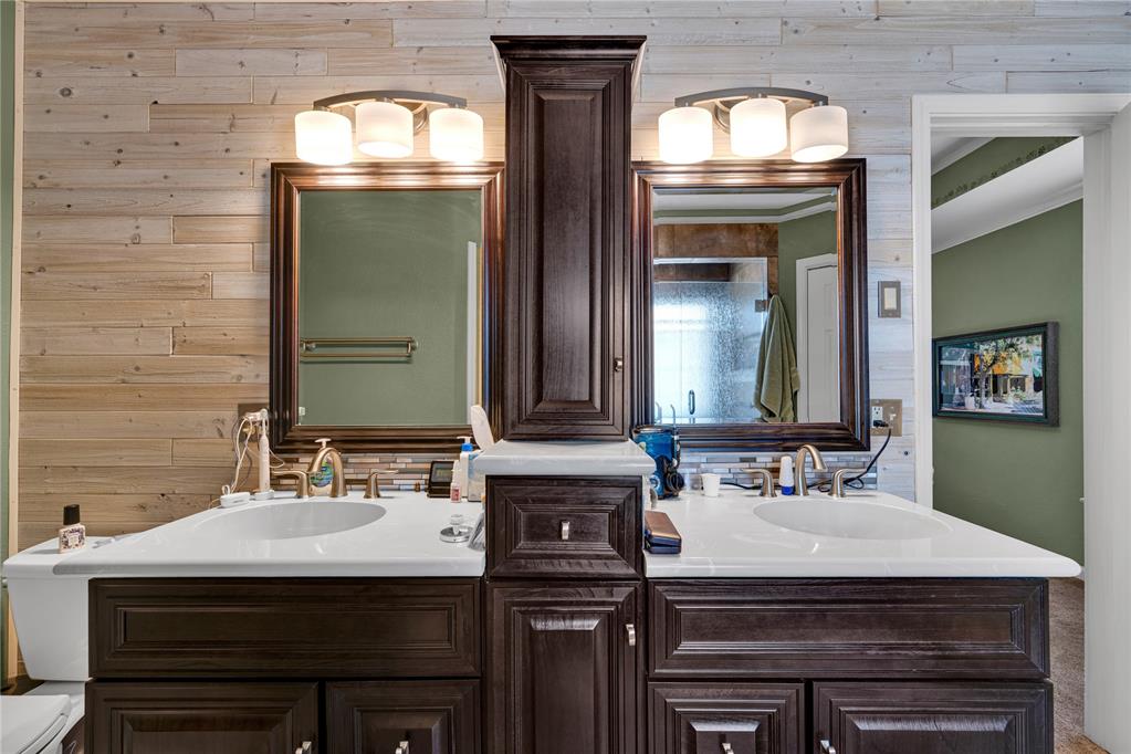 401 Se Lancelot Lane Property Photo 18