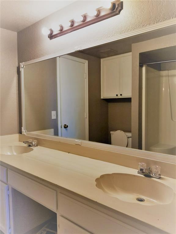 1243307 Property Photo 10