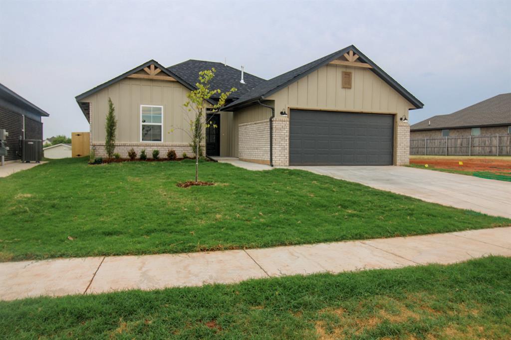 532 Grand Sycamore Way Property Photo 2