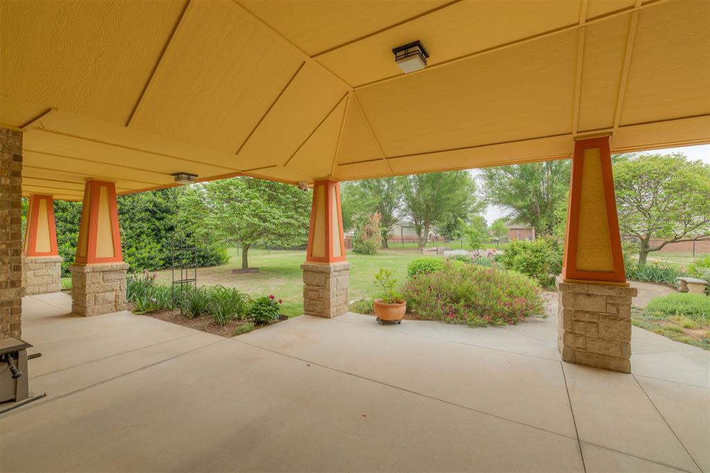 4606 Pikeys Trail Property Photo 3