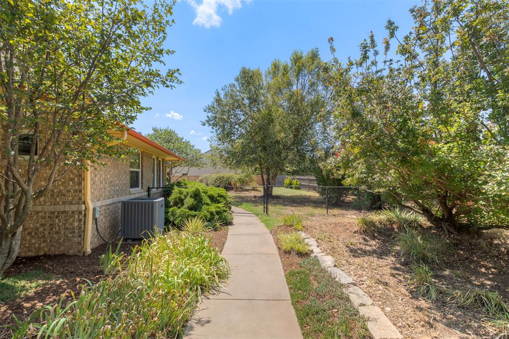 4606 Pikeys Trail Property Photo 44