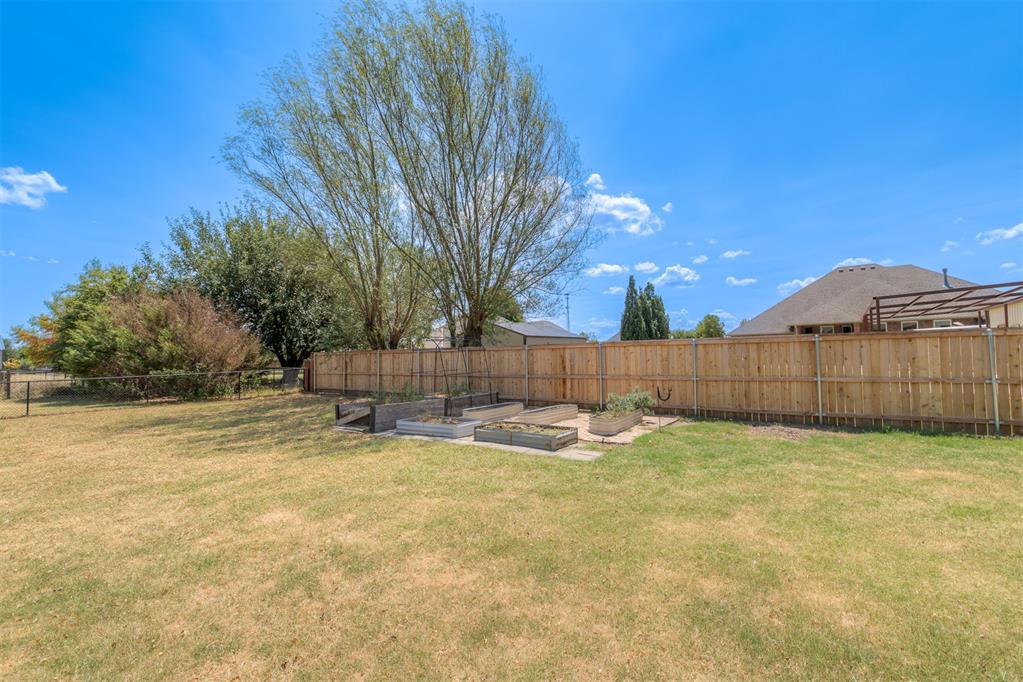 4606 Pikeys Trail Property Photo 49
