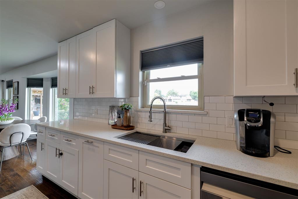 10405 Ski Drive Property Photo 21