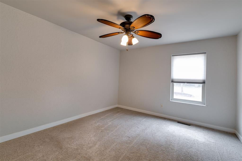 10405 Ski Drive Property Photo 35