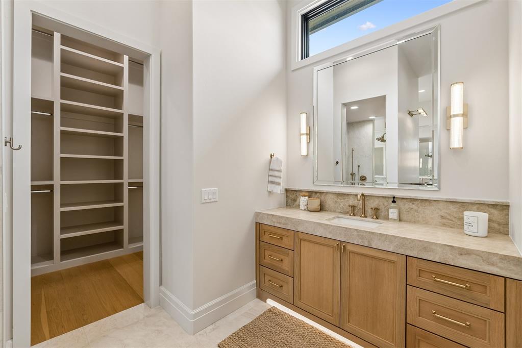 5701 Promenade Square Property Photo 33
