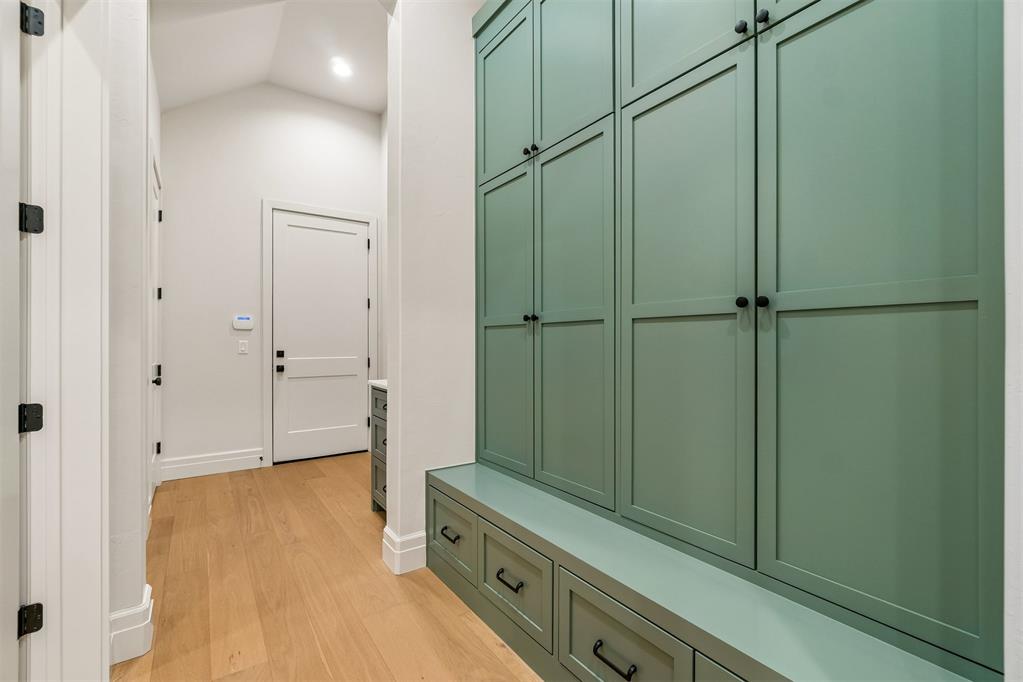 5701 Promenade Square Property Photo 37