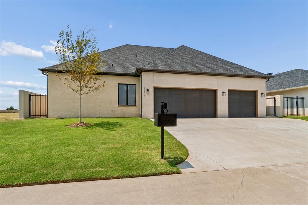 5701 Promenade Square Property Photo 44