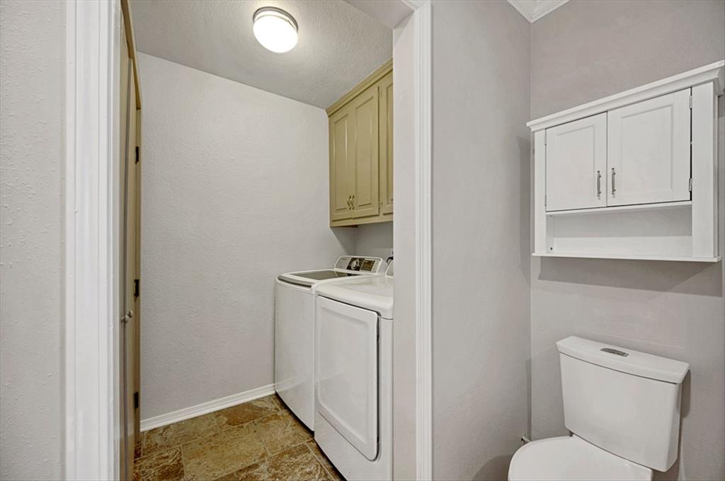 410 Se 24th Avenue Property Photo 28