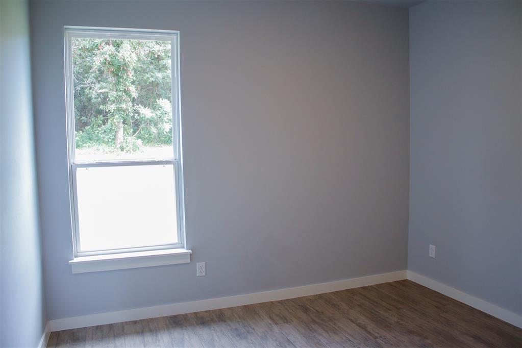 17904 Salem Road Property Photo 7