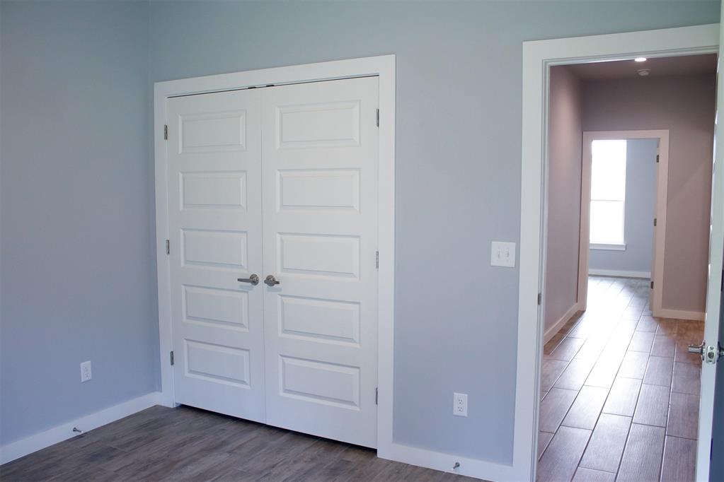17904 Salem Road Property Photo 8