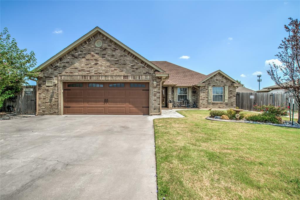 401 Stoneridge Drive Property Photo 1