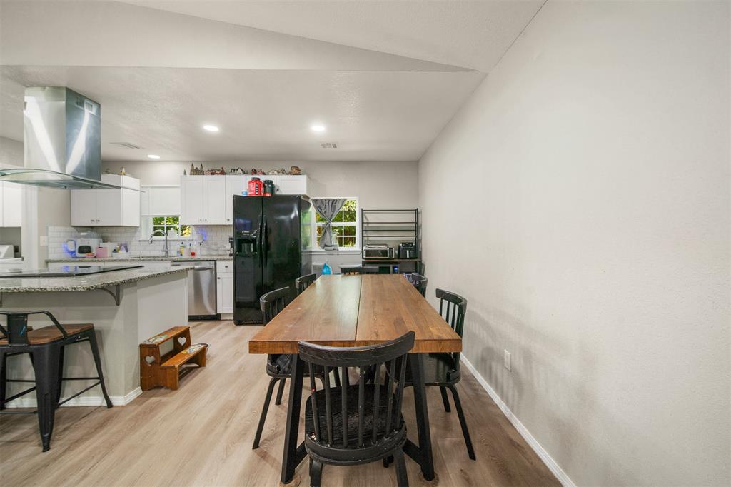 225 Allenhurst Avenue Property Photo 11