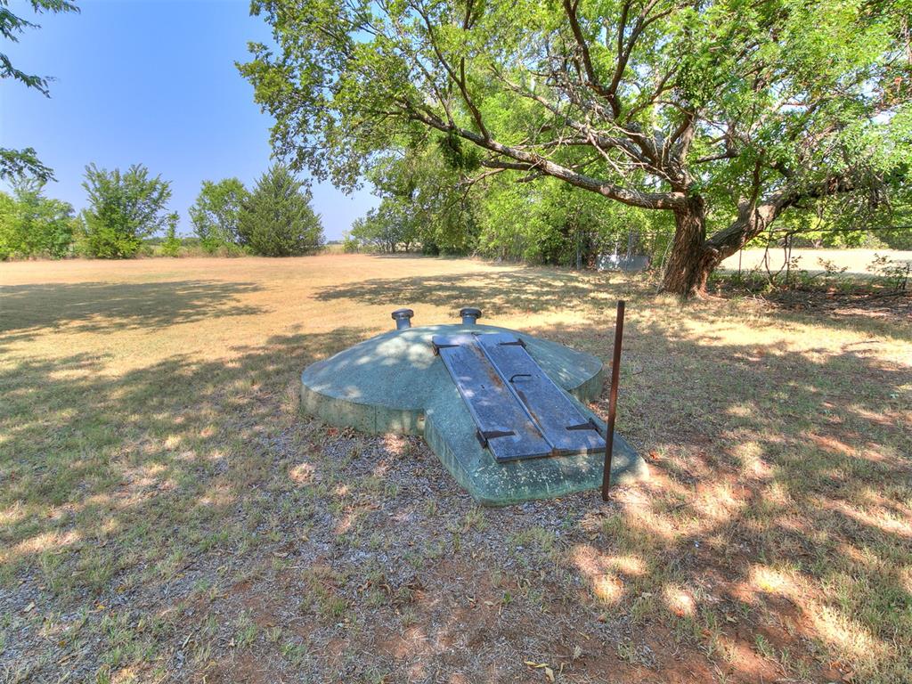 21325 N Meridian Avenue Property Photo 20