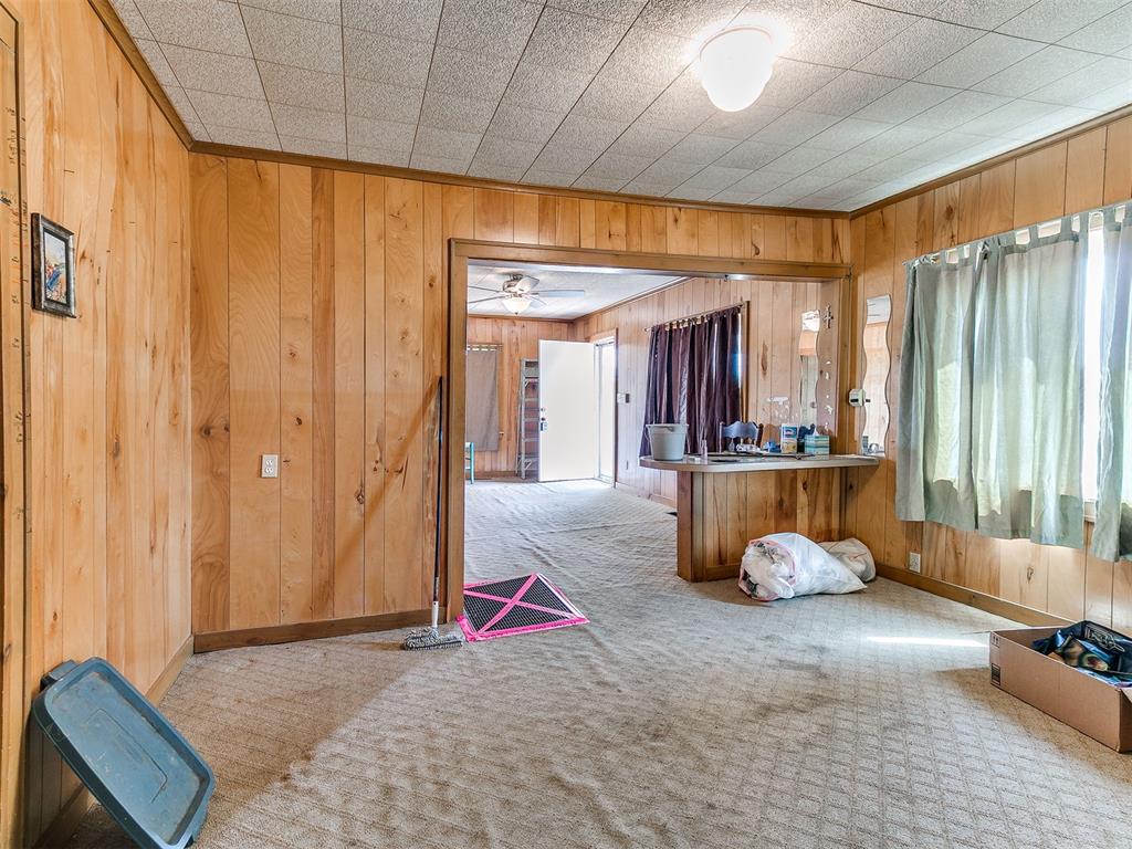 21325 N Meridian Avenue Property Photo 33