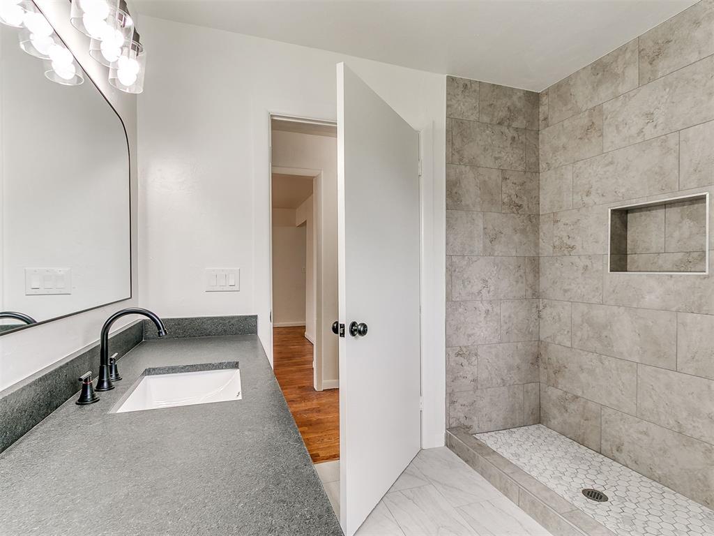906 W Ridgewood Street Property Photo 23