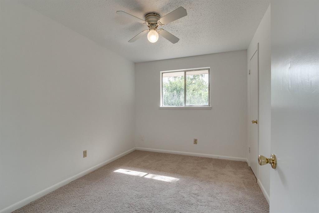 700 N Bristow Avenue Property Photo 19