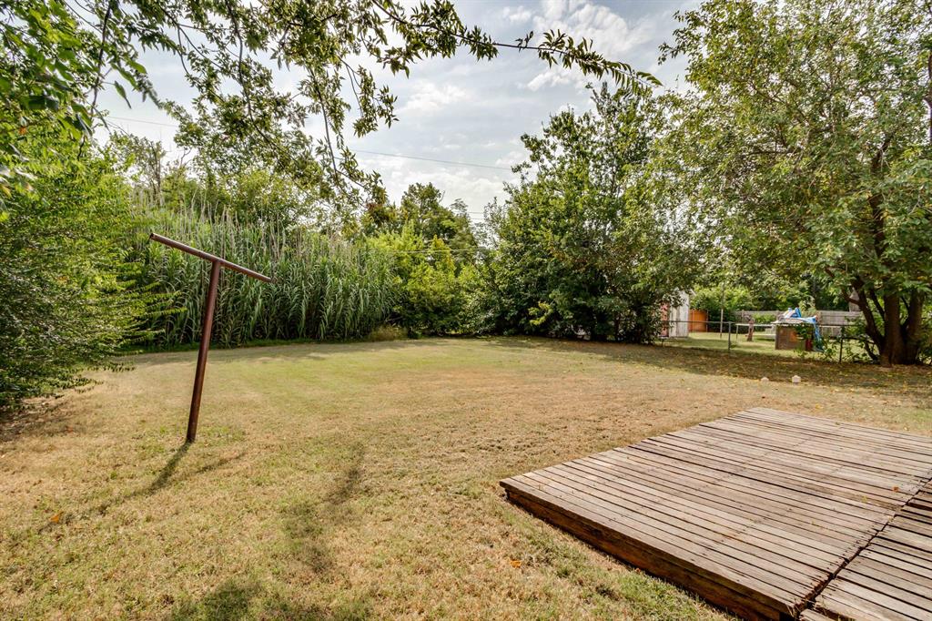 700 N Bristow Avenue Property Photo 27