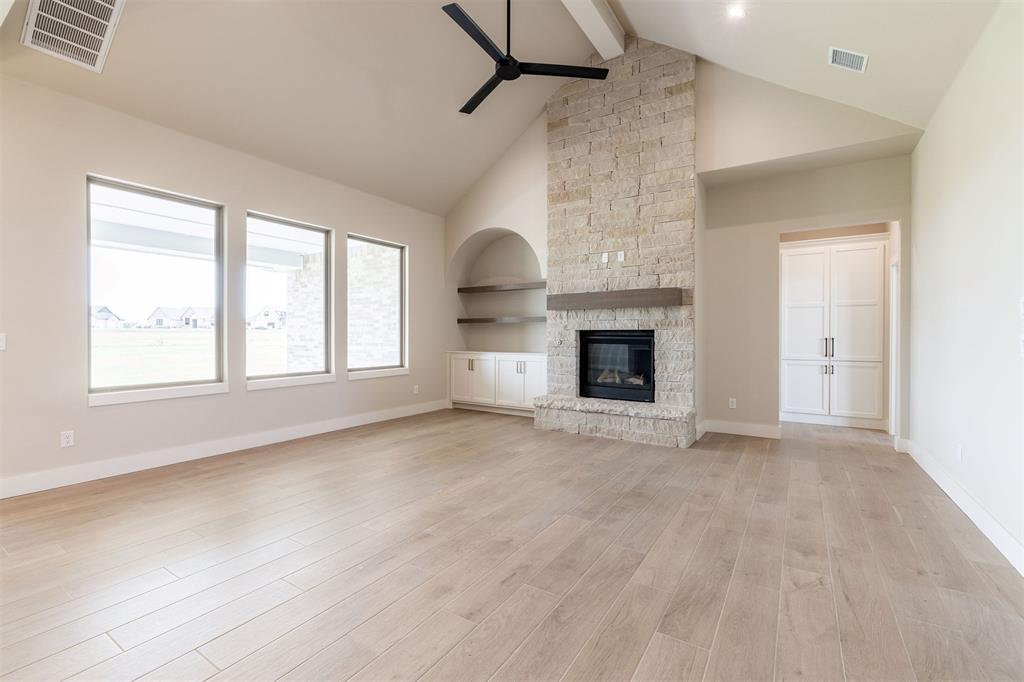 6920 Lake View Court Property Photo 6