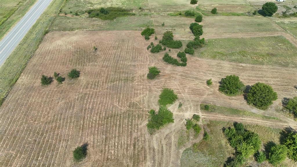 Highway 7 Highway Property Photo 4