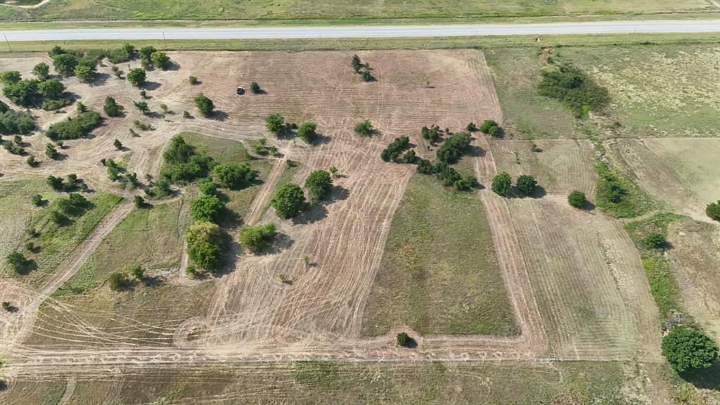 Highway 7 Highway Property Photo 7