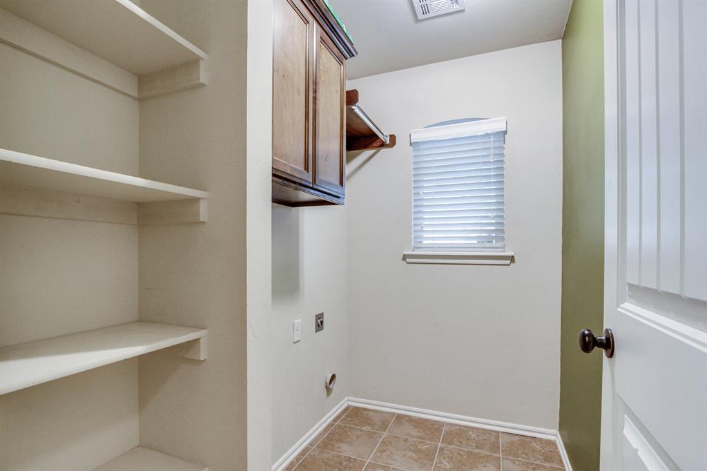 1228 Greenfield Avenue Property Photo 19