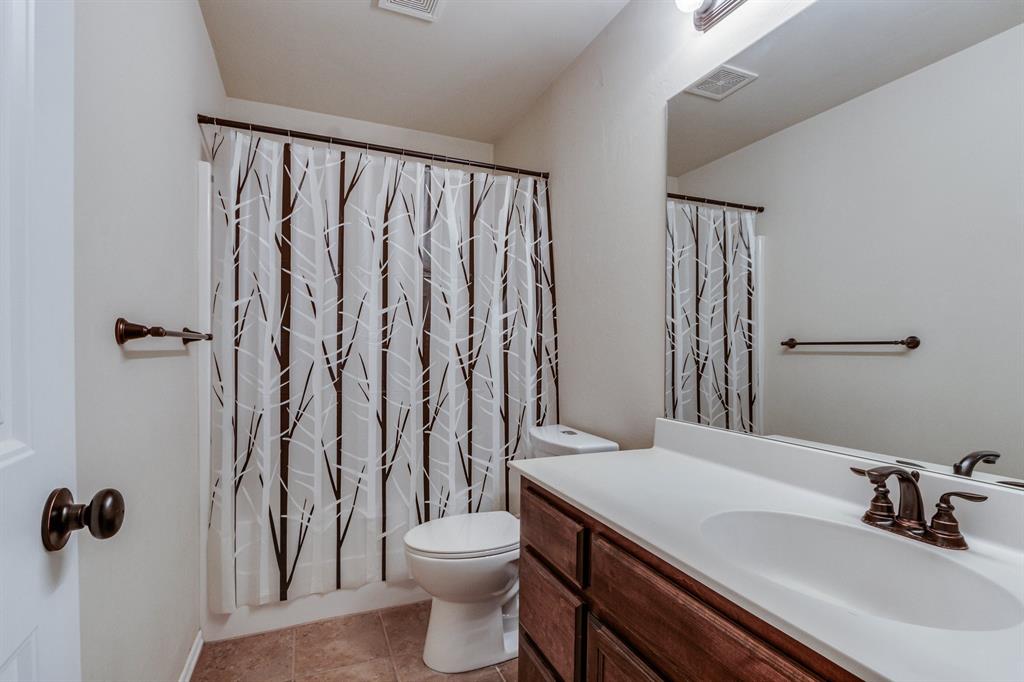 1228 Greenfield Avenue Property Photo 20