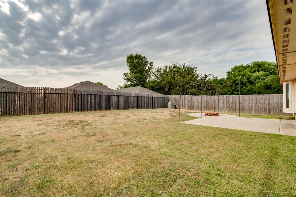 1228 Greenfield Avenue Property Photo 26