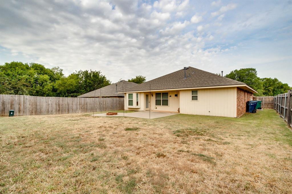 1228 Greenfield Avenue Property Photo 27